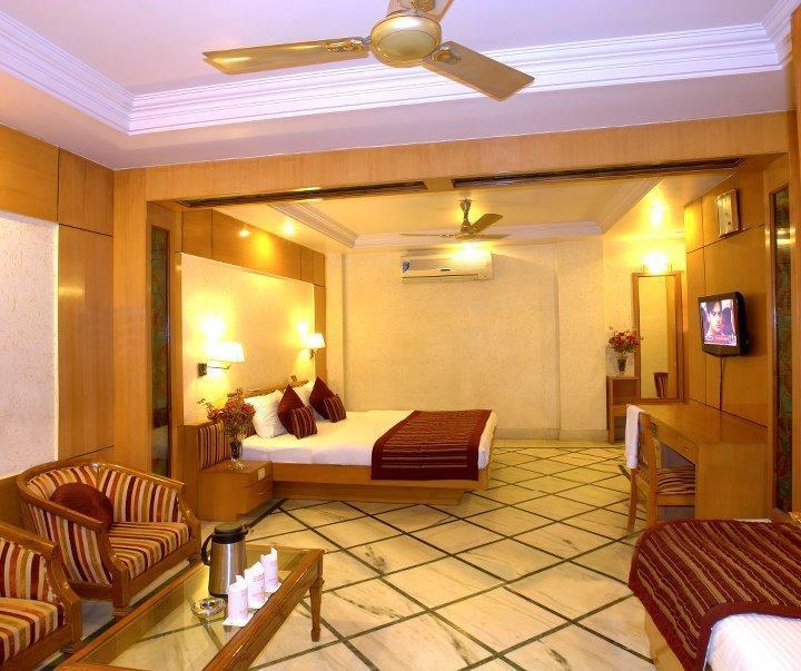 Hotel Singh International Delhi  Exterior photo